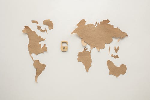 有关Flatlay, 世界地图, 剪纸的免费素材图片