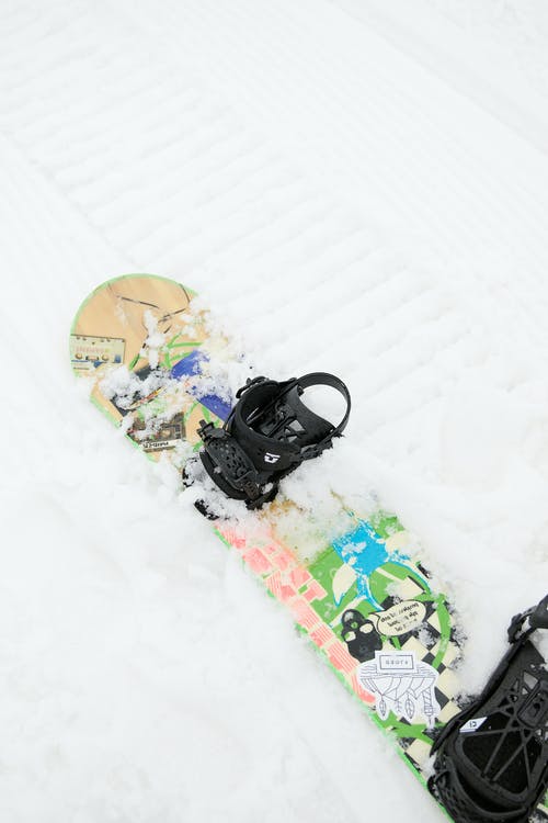 有关冬季, 垂直拍摄, 大雪覆盖的免费素材图片