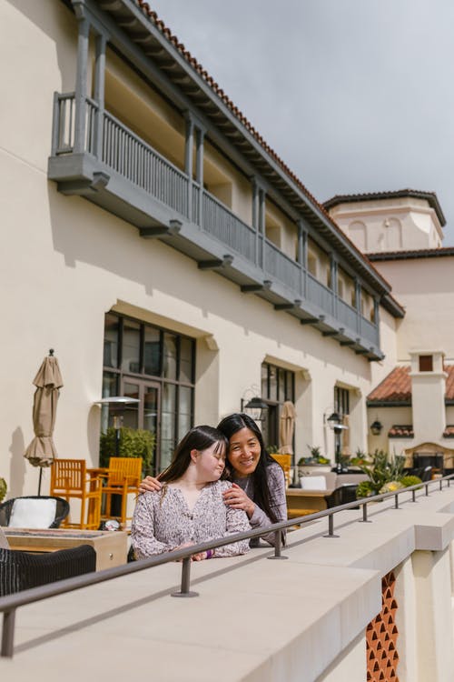 有关一起, 唐氏综合症, 垂直拍摄的免费素材图片