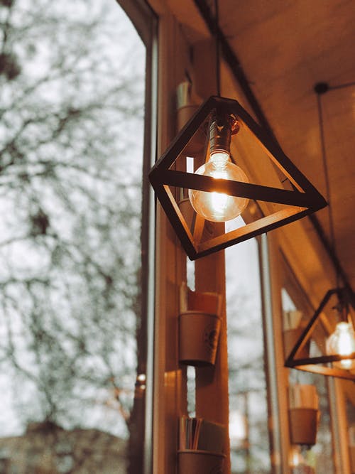 有关垂直拍摄, 燈泡, 設計的免费素材图片