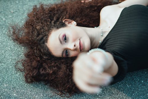 有关一瞥, 休闲, 伸出的免费素材图片