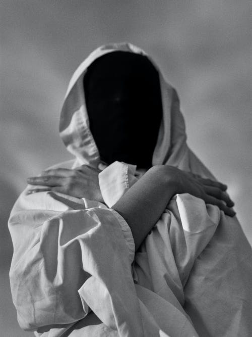 有关匿名, 双臂交叉, 垂直拍摄的免费素材图片