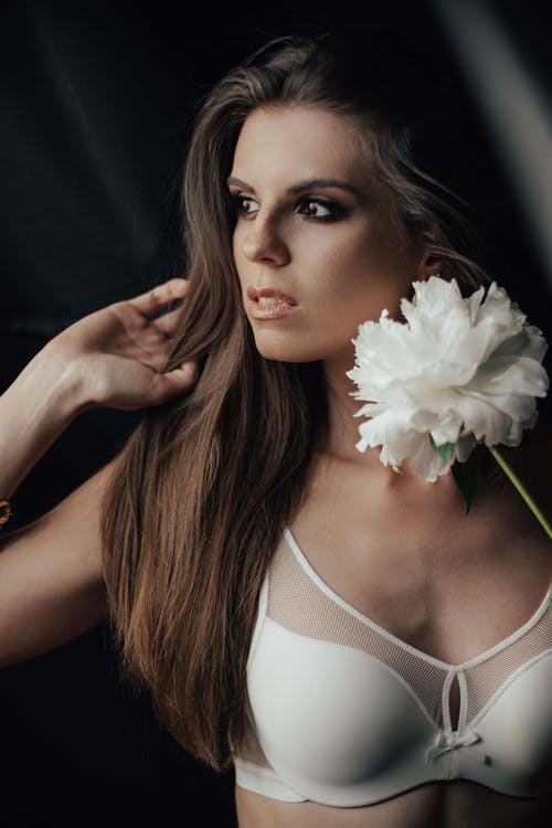 有关一瞥, 信心, 内衣的免费素材图片