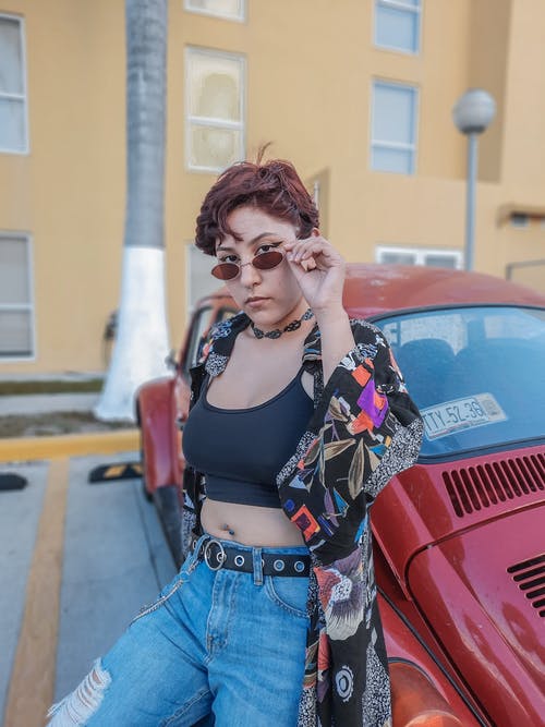 有关休闲装, 严肃, 垂直拍摄的免费素材图片