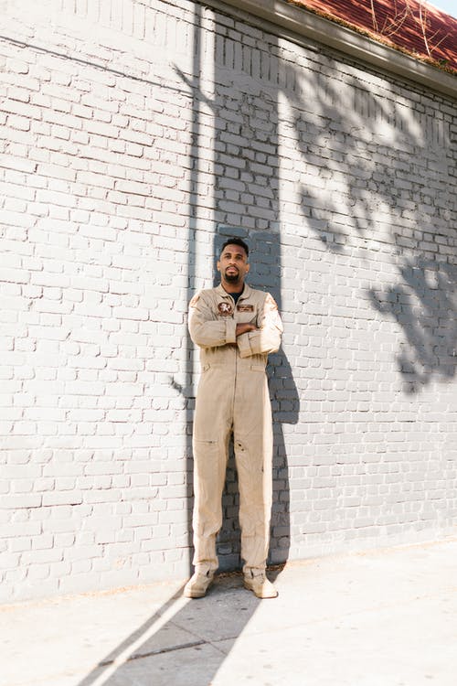 有关全身, 士兵, 姿势的免费素材图片