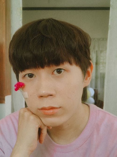 有关人, 垂直拍摄, 特写的免费素材图片