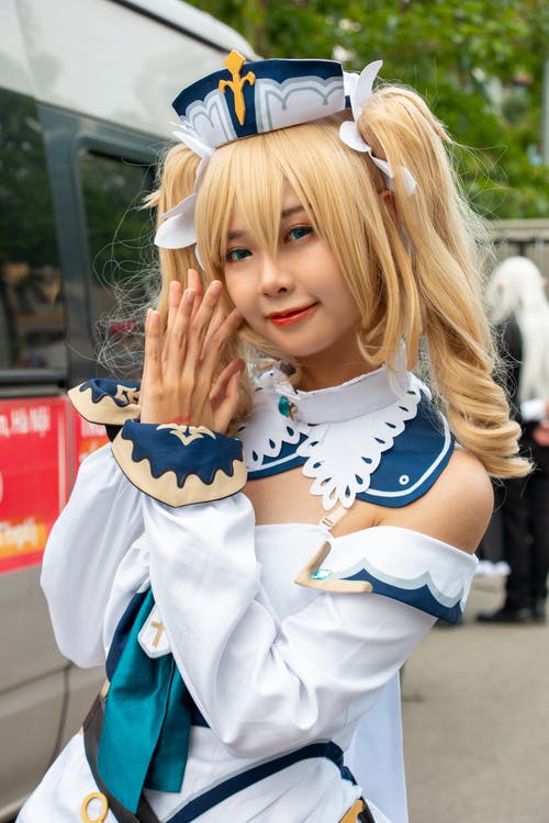 有关Cosplay, 垂直拍摄, 女人的免费素材图片