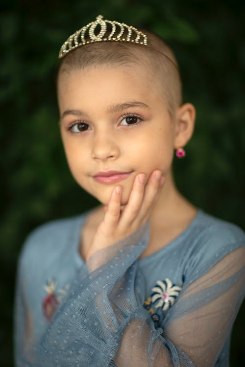 有关儿童, 出现, 剃光头的免费素材图片