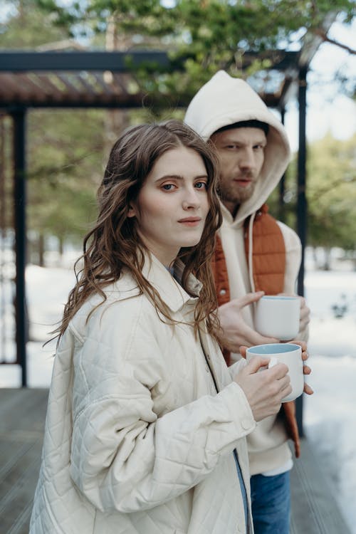 有关人, 冬季夹克, 冷的免费素材图片