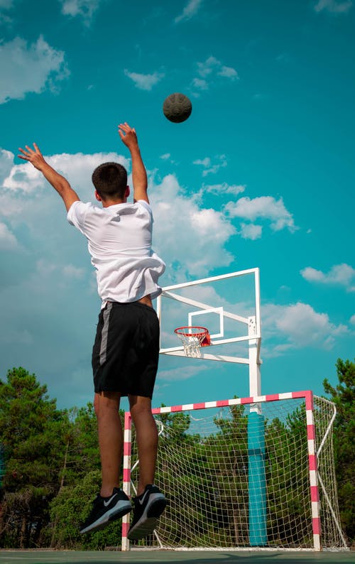 有关人, 垂直的, 射擊的免费素材图片