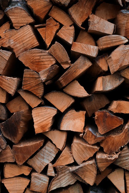 有关切碎的木头, 升火的木柴, 垂直拍摄的免费素材图片