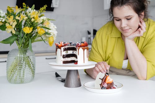 有关一串, 乳液, 内容的免费素材图片