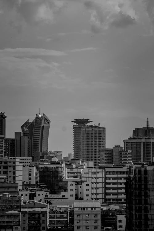 有关单色, 垂直拍摄, 城市的免费素材图片