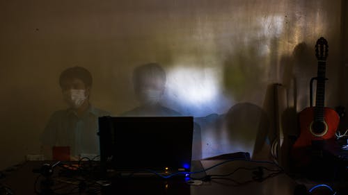 有关3C用品, covid-19, 专家的免费素材图片