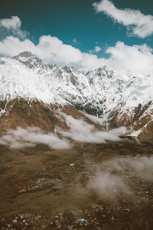 有关冬季, 垂直拍摄, 大雪覆盖的免费素材图片