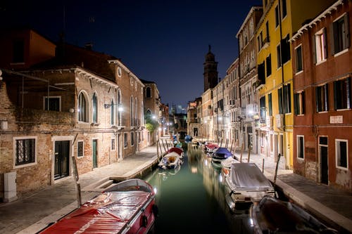 有关停泊, 城市, 城镇的免费素材图片