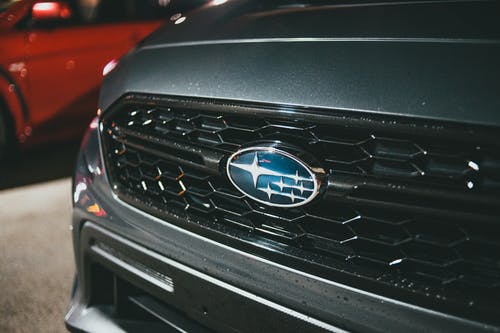 有关保险杠, 停, 停车场的免费素材图片