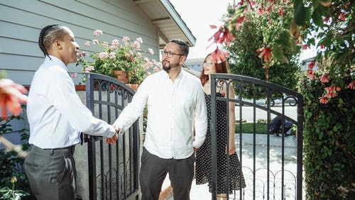 有关一对, 丈夫, 买家的免费素材图片