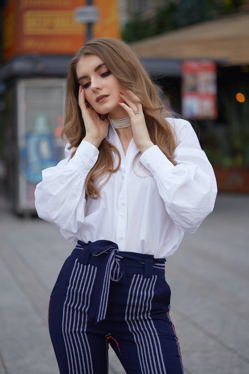 有关不情绪化, 个性, 信心的免费素材图片