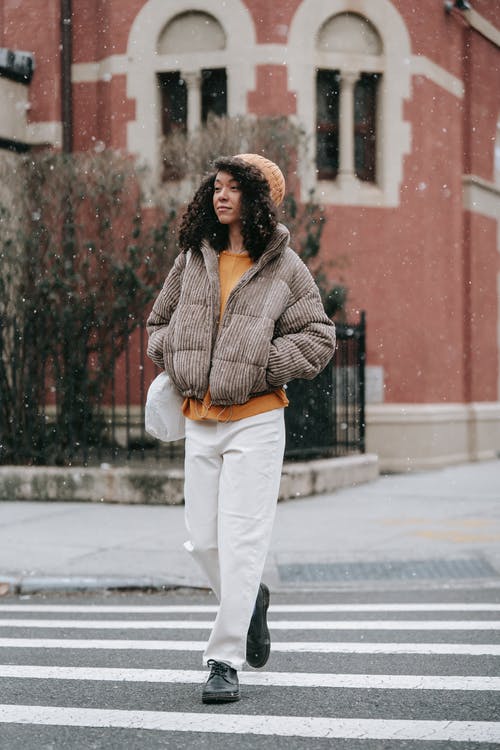 有关个性, 全身, 冬季的免费素材图片