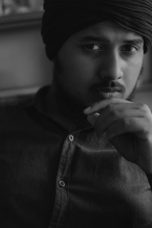 有关人, 单色, 垂直拍摄的免费素材图片