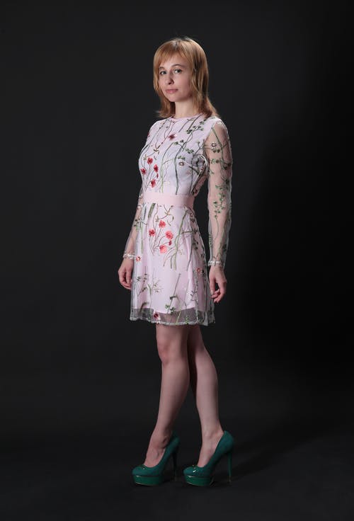 有关优雅, 全身, 出现的免费素材图片