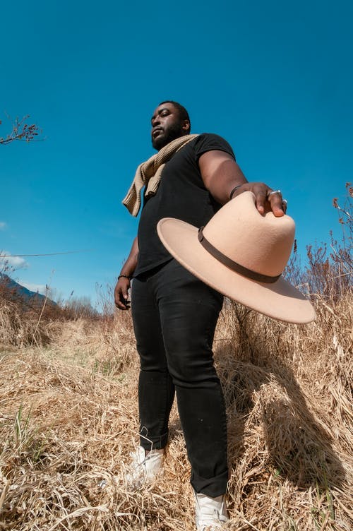 有关乾草, 人, 低角度拍攝的免费素材图片