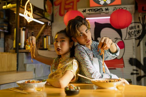 有关一对, 一起, 人的免费素材图片