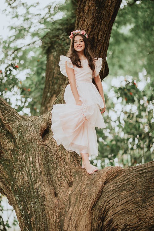 有关垂直拍摄, 女人, 年轻的免费素材图片