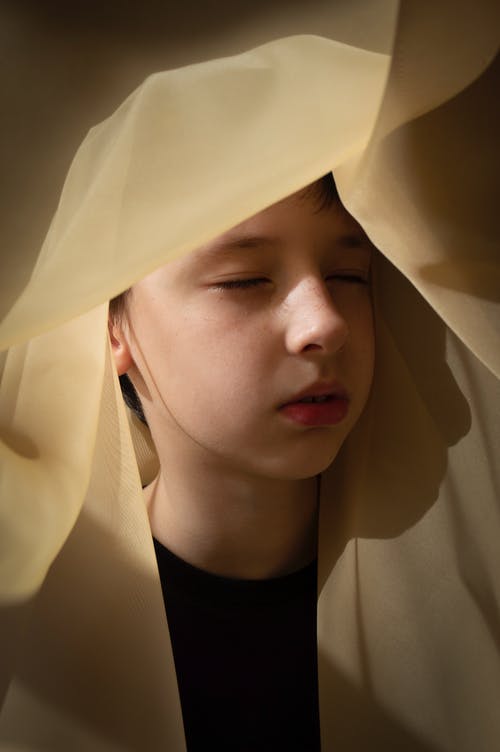 有关T恤, 休闲, 住的免费素材图片