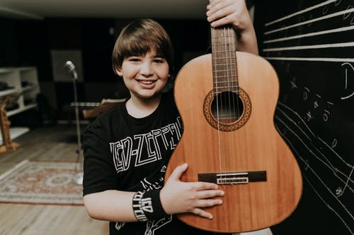 有关schoolkid, 享受, 仪器的的免费素材图片