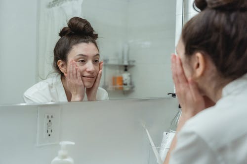 有关乳霜, 反射, 女人的免费素材图片