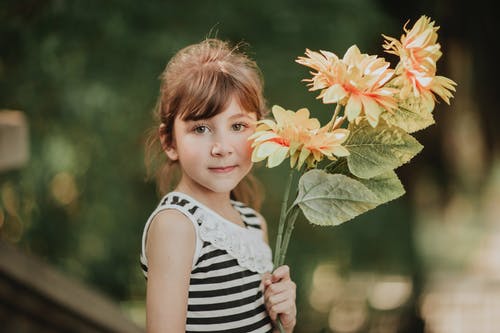 有关不情绪化, 个性, 信心的免费素材图片