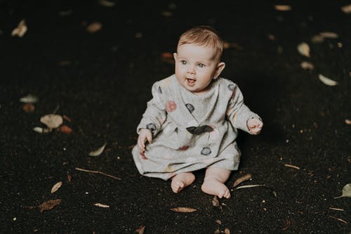 有关下落, 儿童, 内容的免费素材图片