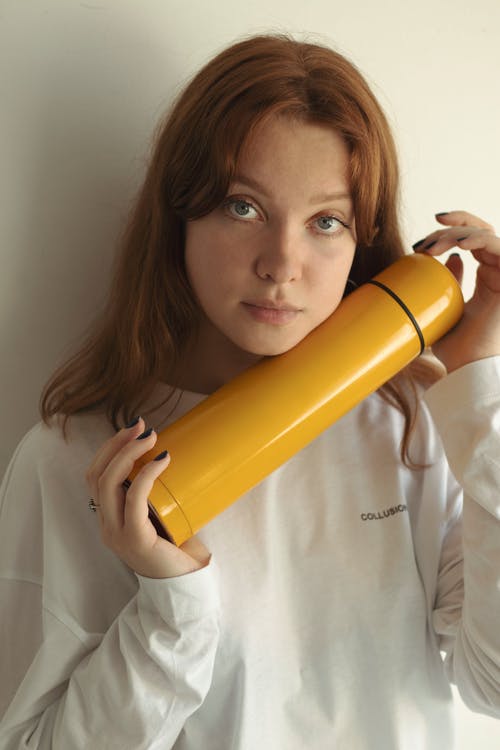 有关一瞥, 个性, 修手指甲的免费素材图片