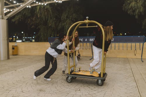 有关カリーニョデバガジェム, 享受, 千禧年的免费素材图片