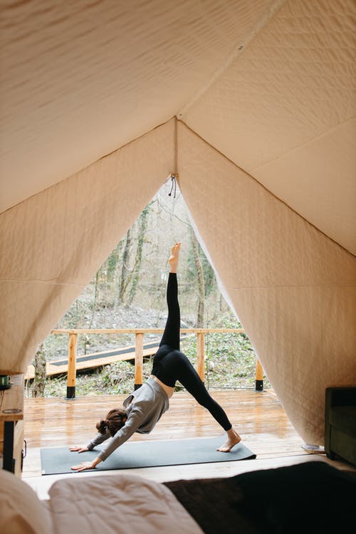 有关glamping, 健身, 垂直拍摄的免费素材图片