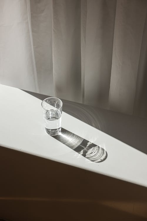 有关Glas, 一杯水, 光的免费素材图片