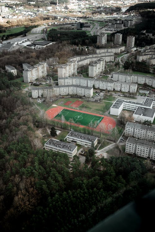 有关垂直拍摄, 城市, 建筑的免费素材图片