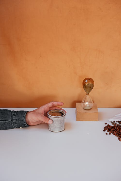 有关时间, 沙漏, 砂玻璃的免费素材图片