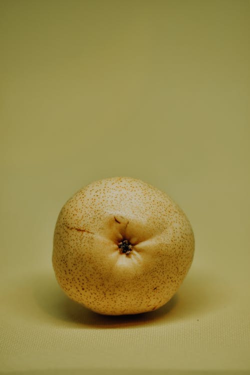 有关垂直拍摄, 梨子, 水果的免费素材图片