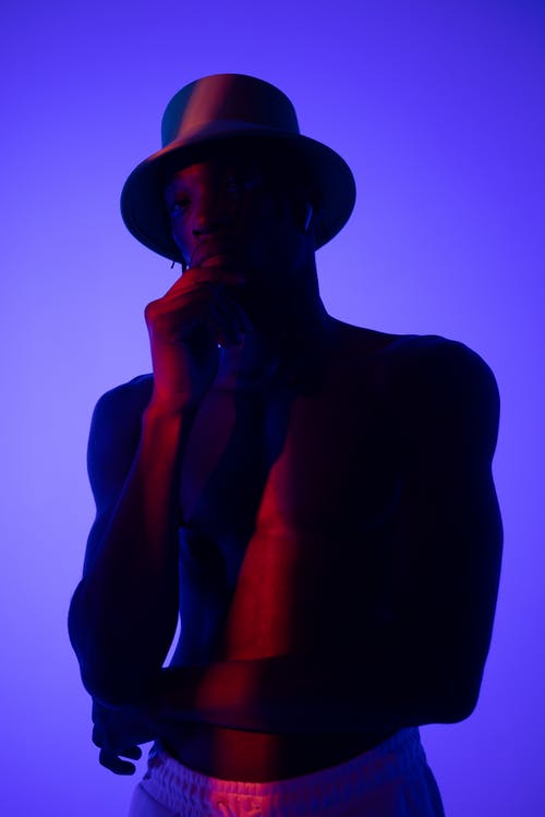 有关剪影, 半裸, 垂直拍摄的免费素材图片