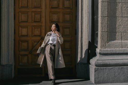 有关全景, 大衣, 女人的免费素材图片