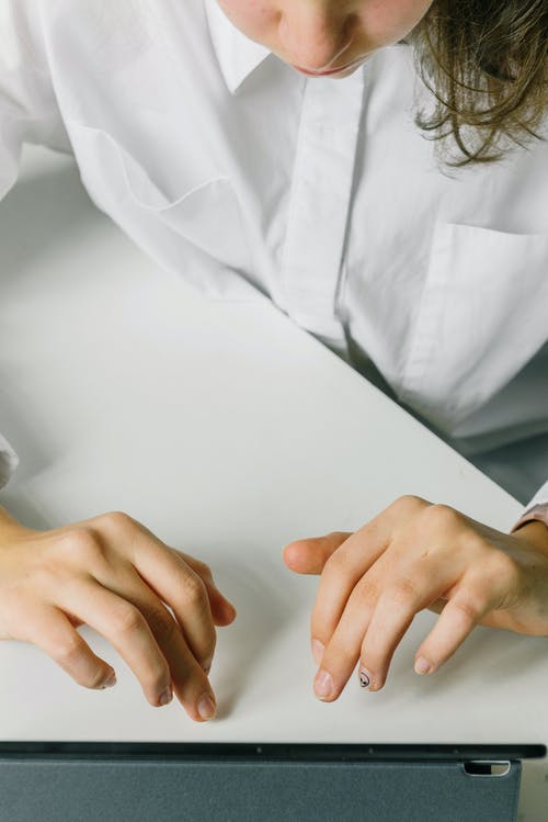 有关互联网, 俯视图, 垂直拍摄的免费素材图片