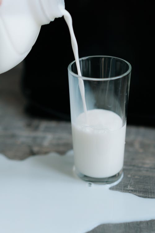 有关一杯牛奶, 倾注, 喝的免费素材图片