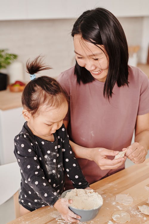 有关一起, 垂直拍摄, 女儿的免费素材图片