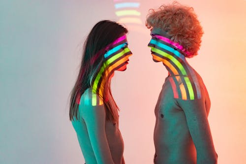有关一对, 半裸, 彩虹的免费素材图片