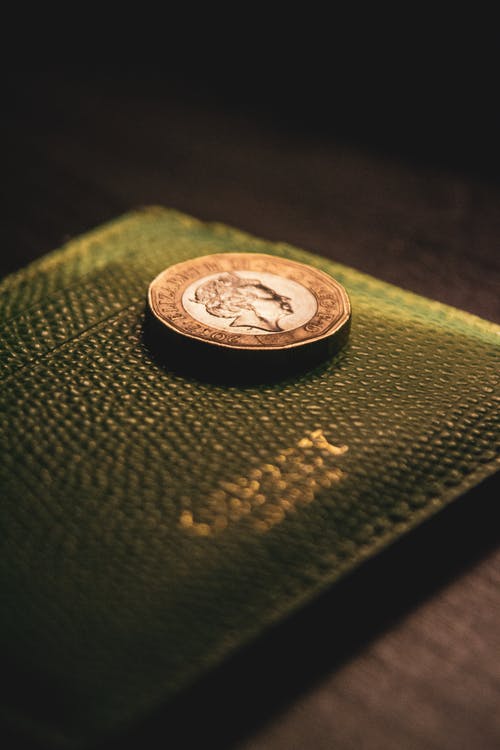 有关击打, 垂直拍摄, 特写镜头的免费素材图片