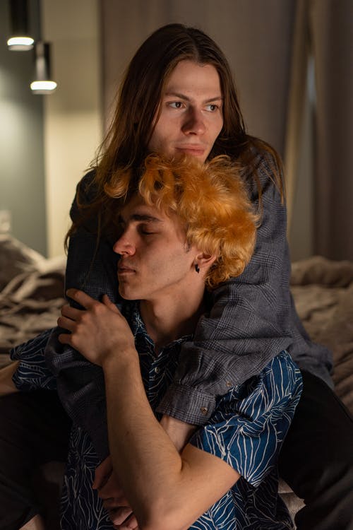 有关一对, 一起, 在家的免费素材图片