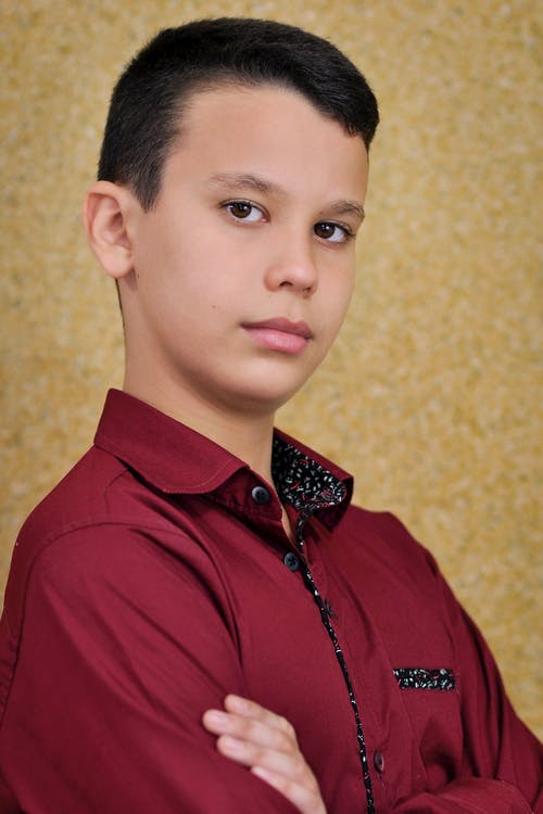 有关垂直拍摄, 年轻, 摆姿势的免费素材图片